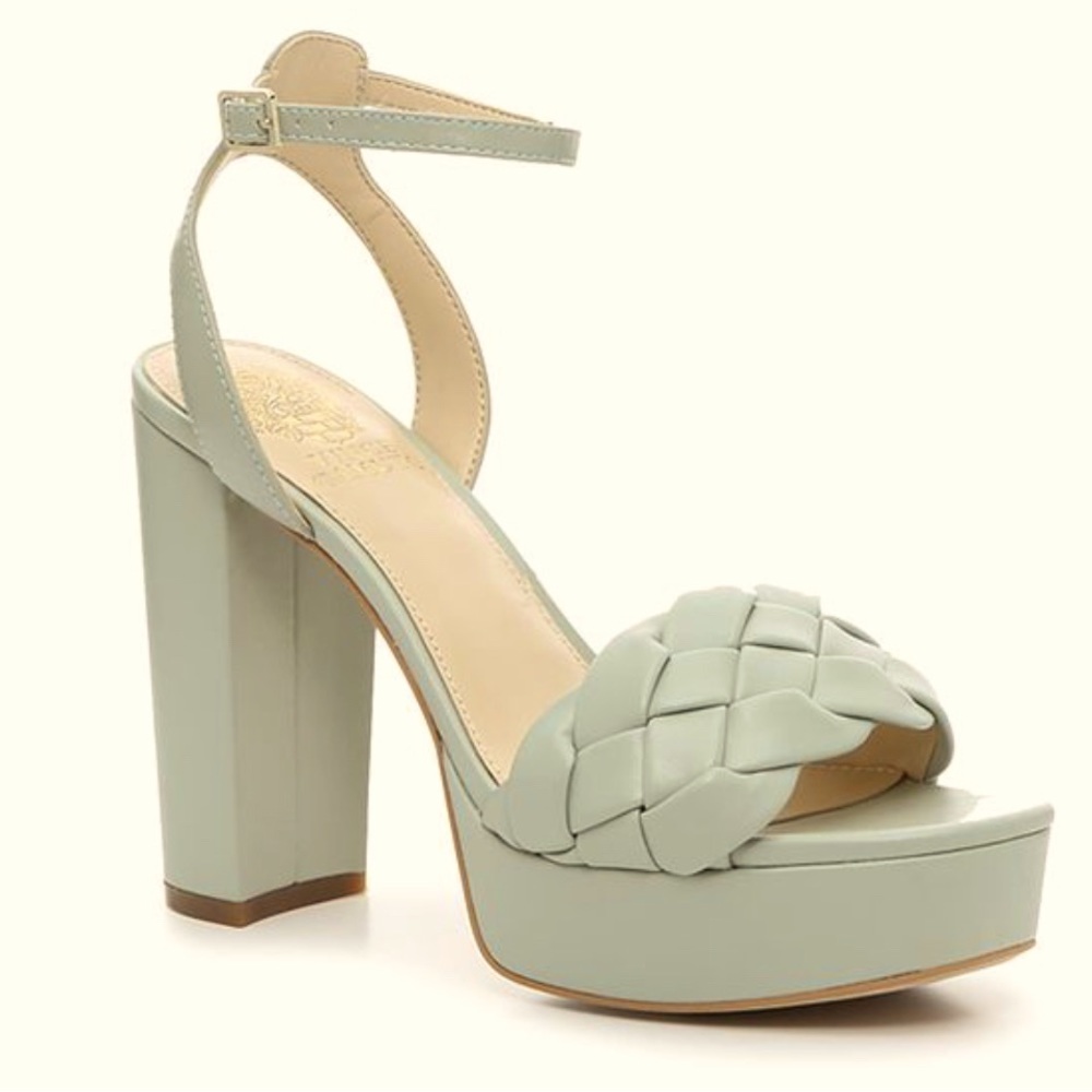 BRAND NEW Vince Camuto sandals